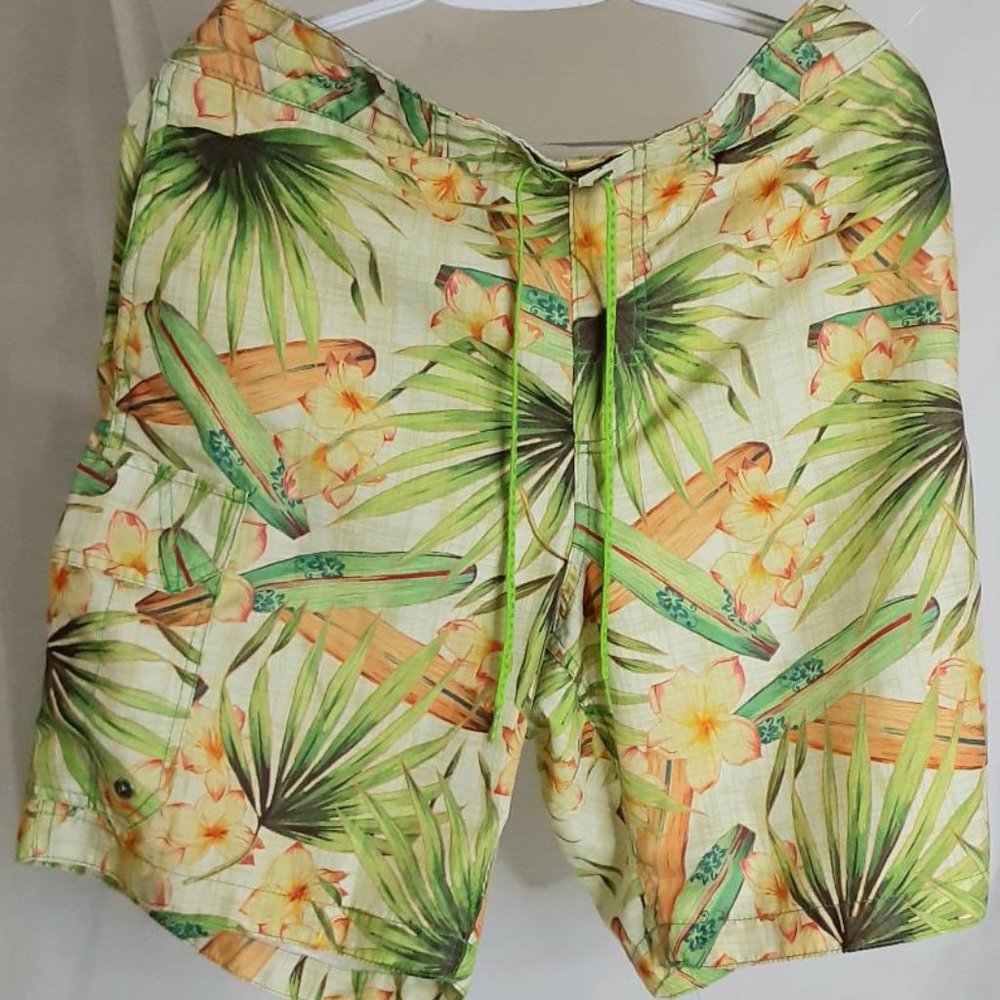 Denver Hayes Shorts Swim Trunks Tropical Pattern Size Large